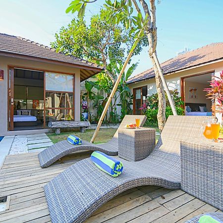 Samana Villas Legian Zimmer foto